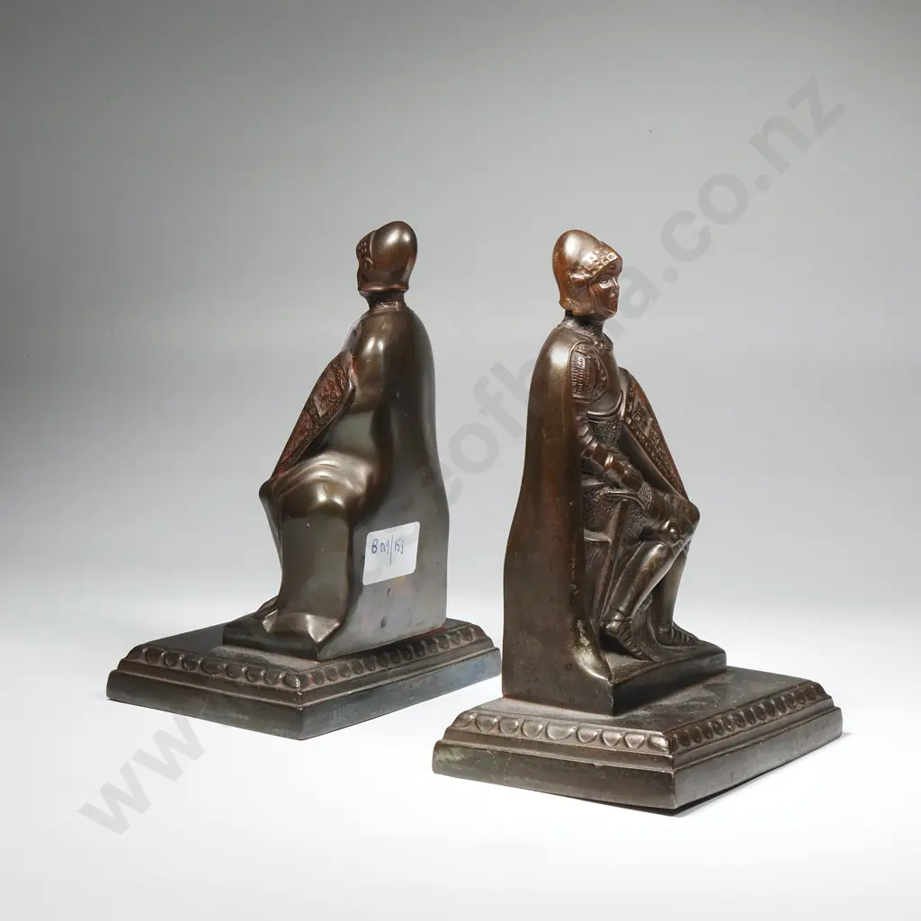 Pair of Heavy Bronzed Book Ends in the Form of Knights Image 1++