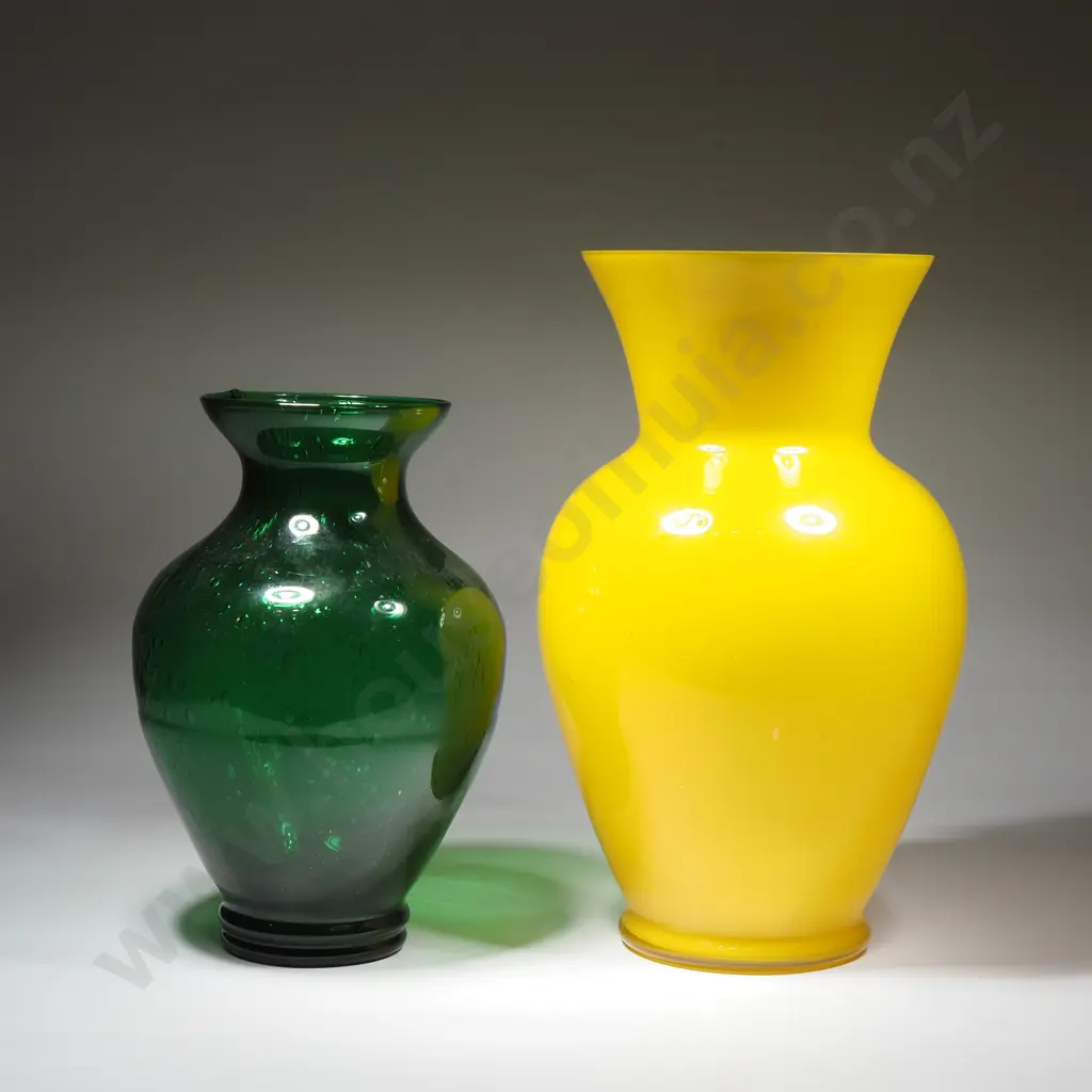 Yellow & Green Glass Vases Image 1++