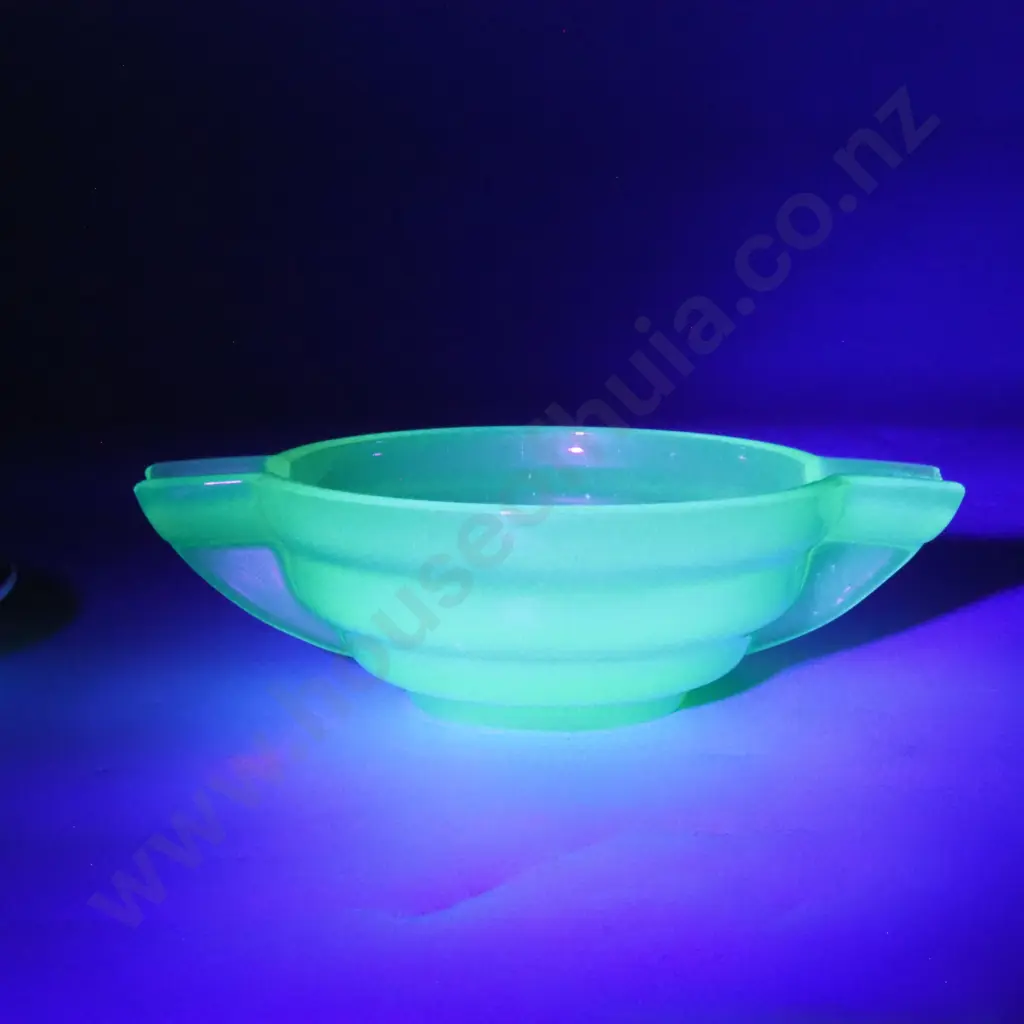 Art Deco Uranium Glass Ashtray & Small Dish Depicting Britannia at Sea Image 1++
