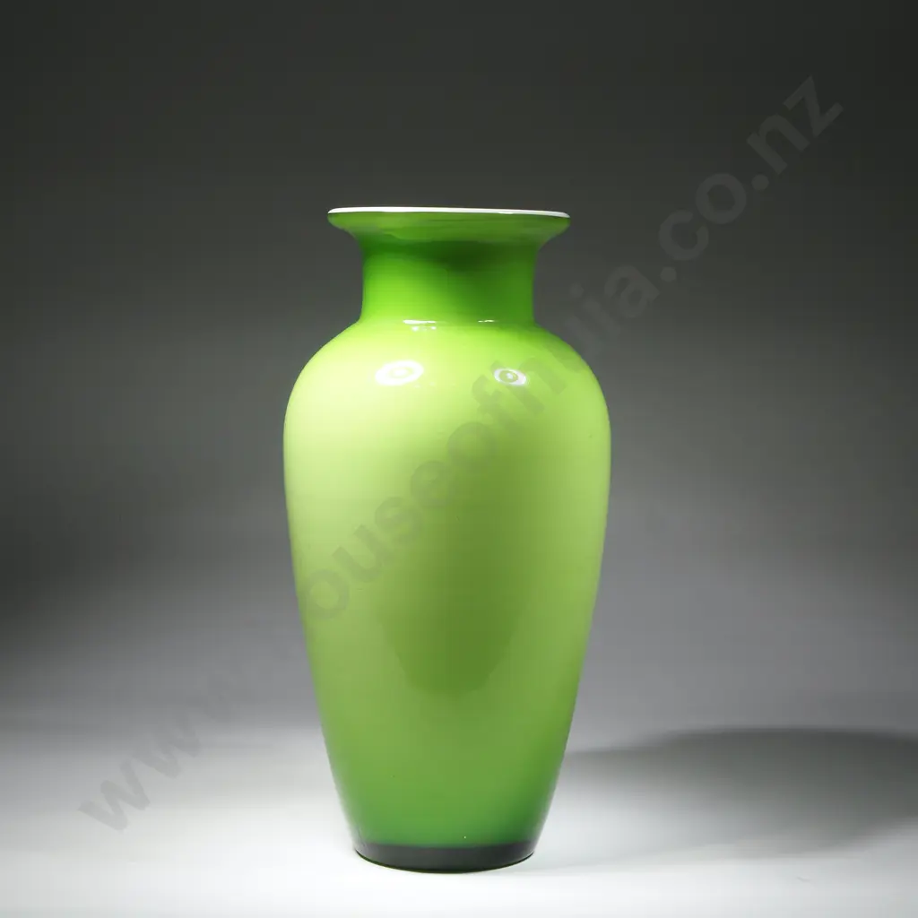 Green Hand Blown Glass Vase Image 1++