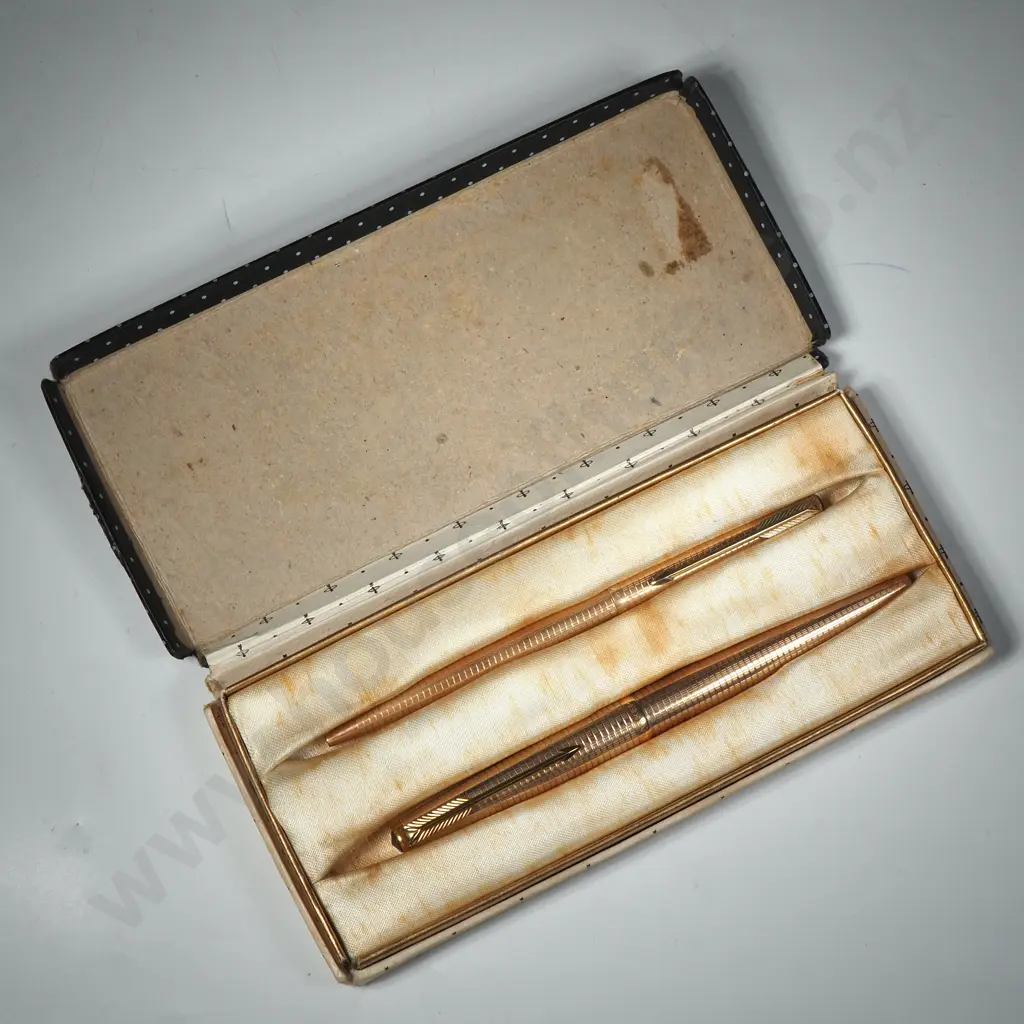 Cased Parker Fountain Pen & Ballpoint Pen Set  Image 1++