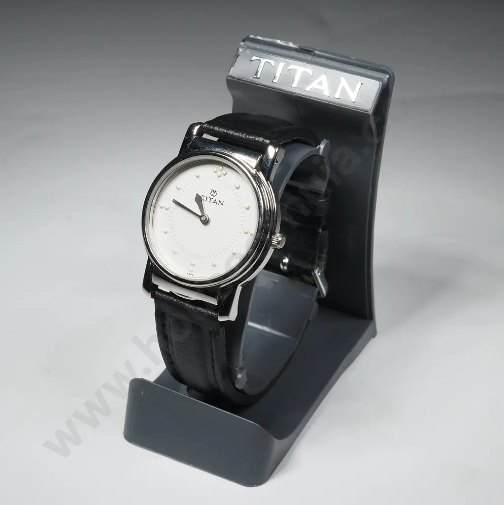 Titan Quartz Analogue White Dial Men's Watch Image 1++