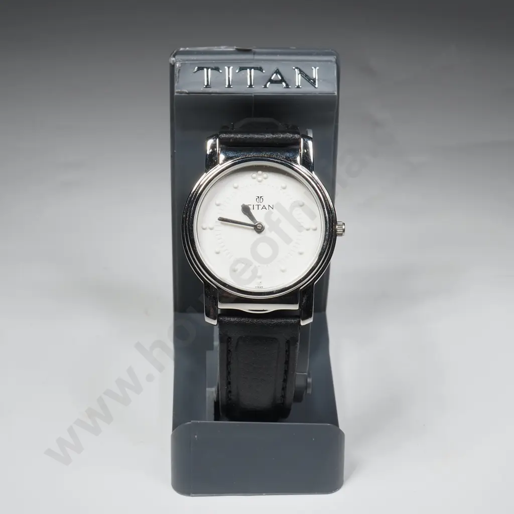 Titan Quartz Analogue White Dial Men's Watch Image 1++