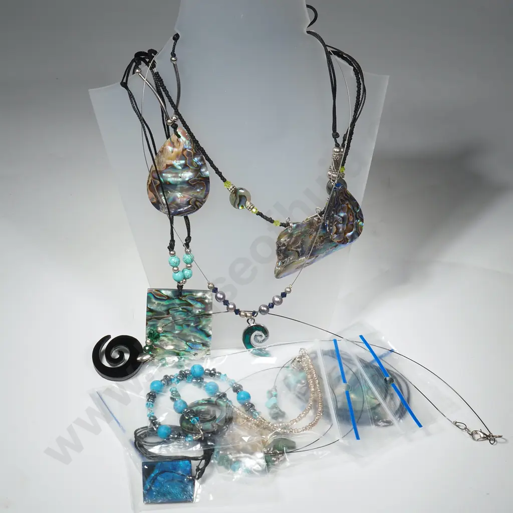 Ten Paua Shell & Bead Necklaces & Pendants Image 1++