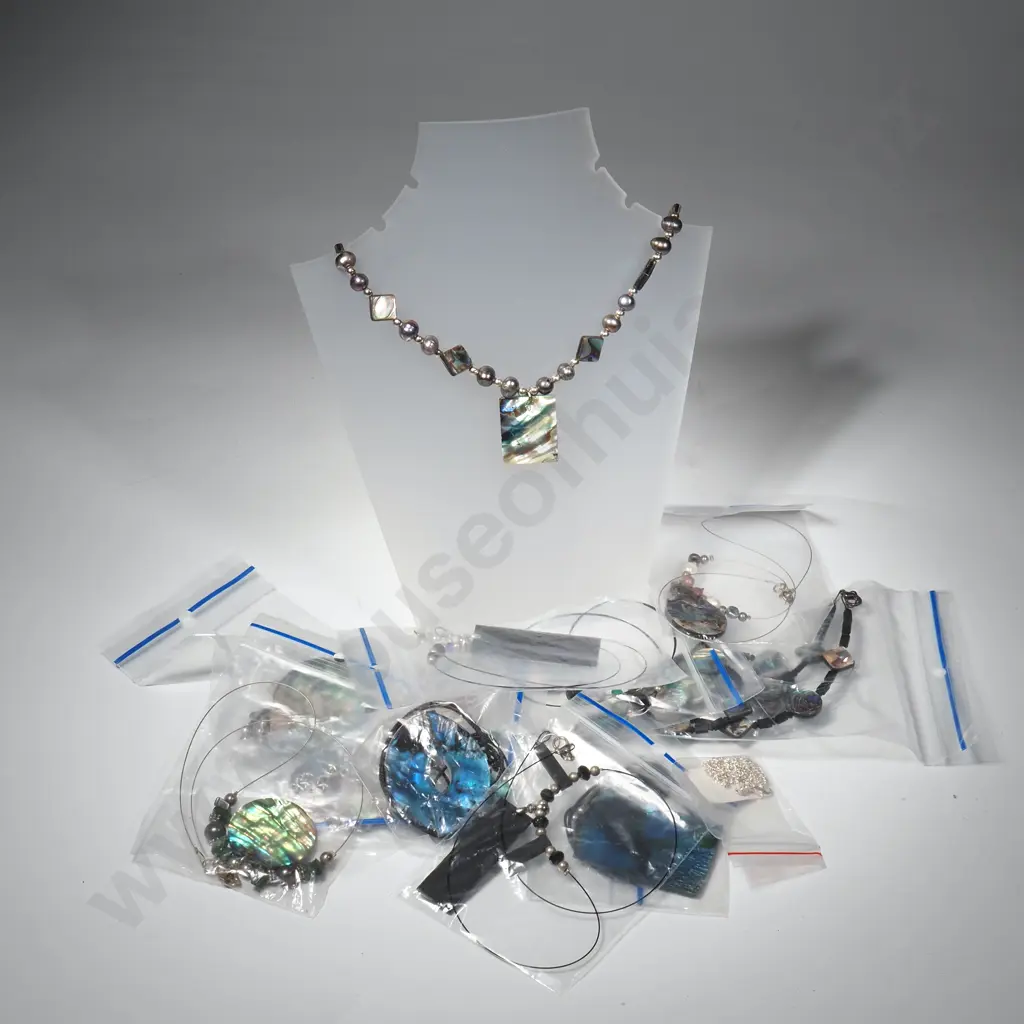 Ten Paua Shell & Bead Necklaces & Pendants Image 1++