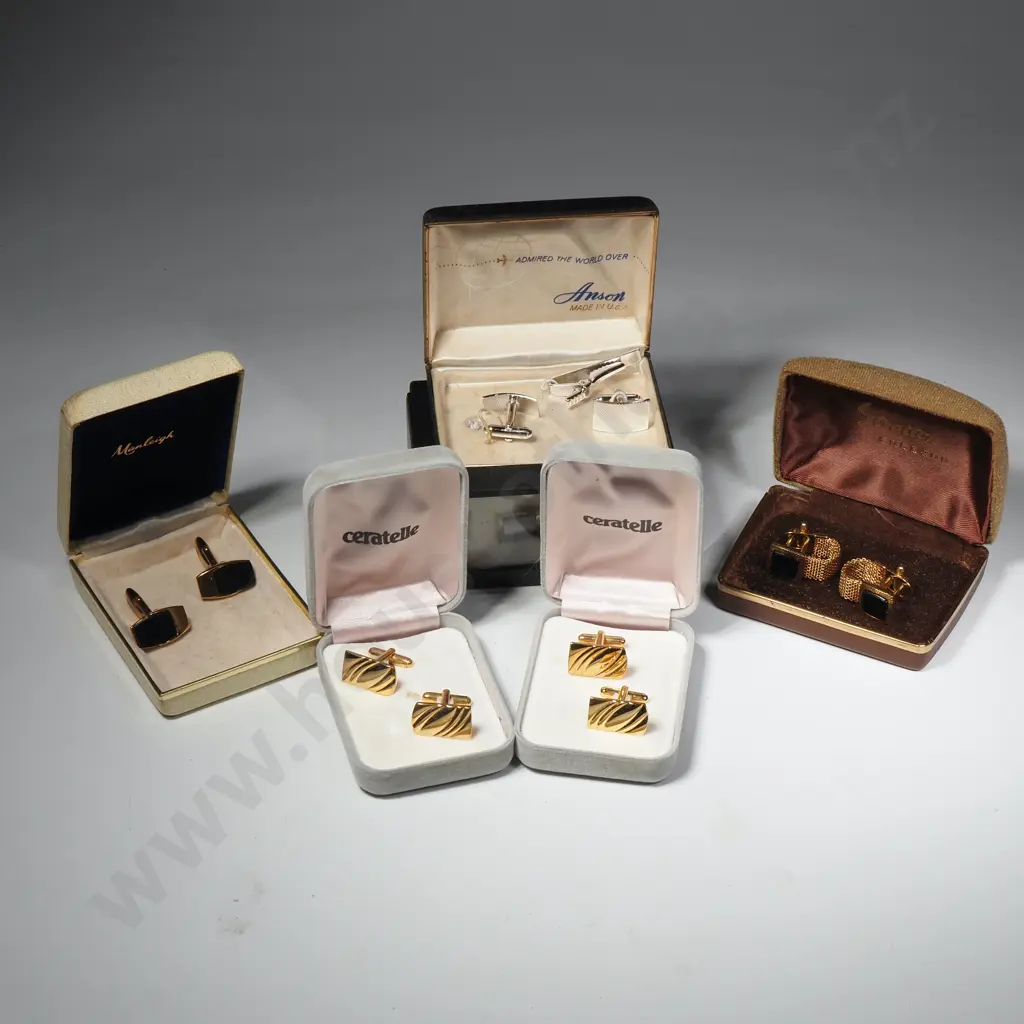 Assortment Of Vintage Cufflinks In Original Boxes Image 1++