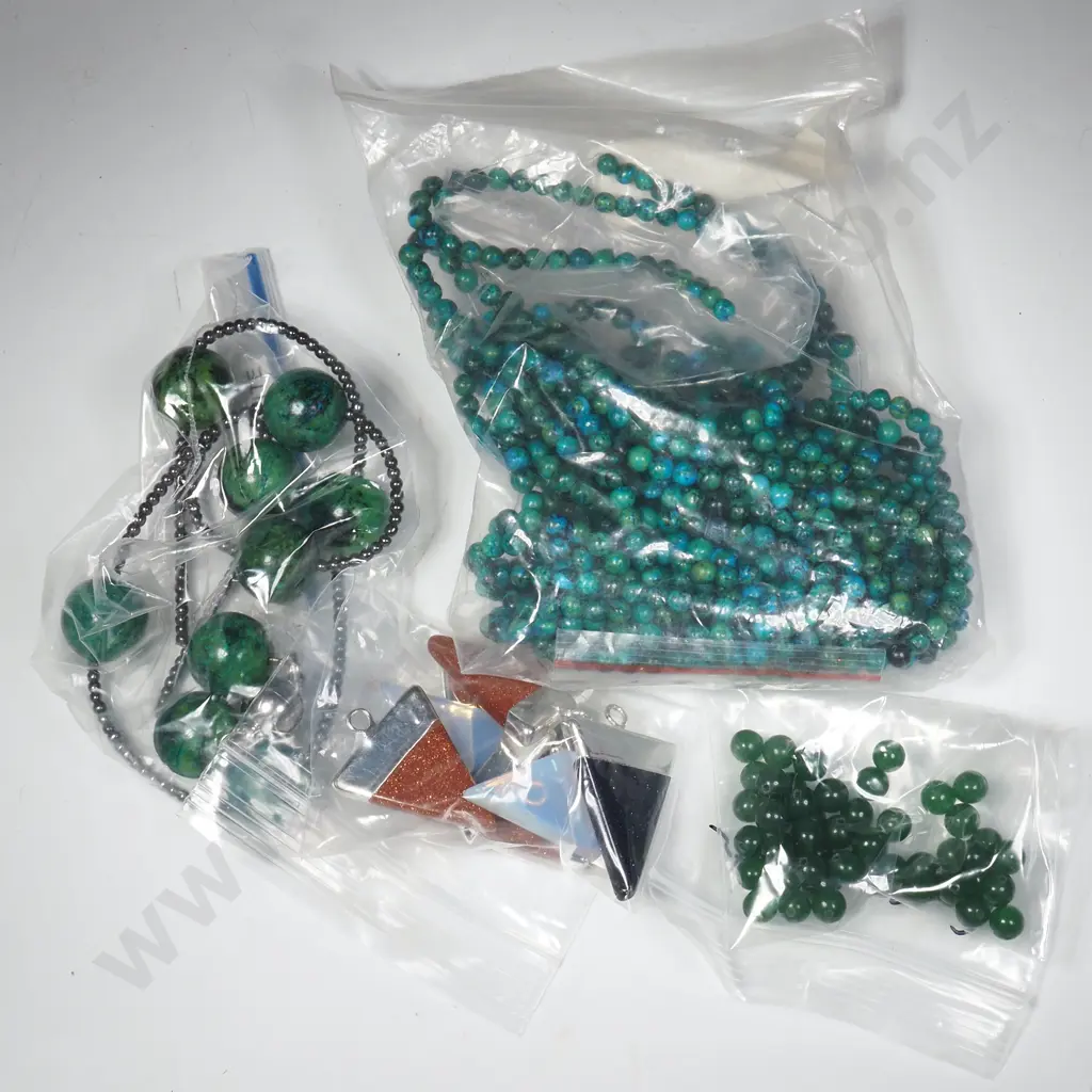 Quantity of Chrysocolla Hematite Beads 4.5 mm, Green Quartz Beads & Chrysoccolla Hamatite Beads Image 1++