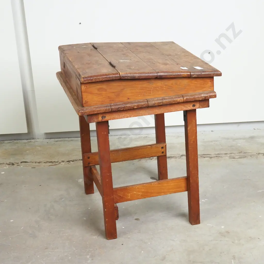 Solid Wood Child's Desk w Hinged & Sloped Top Image 1++