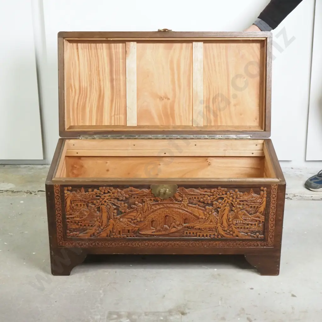 Heavy Brown Carved Camphor Chest. Image 1++