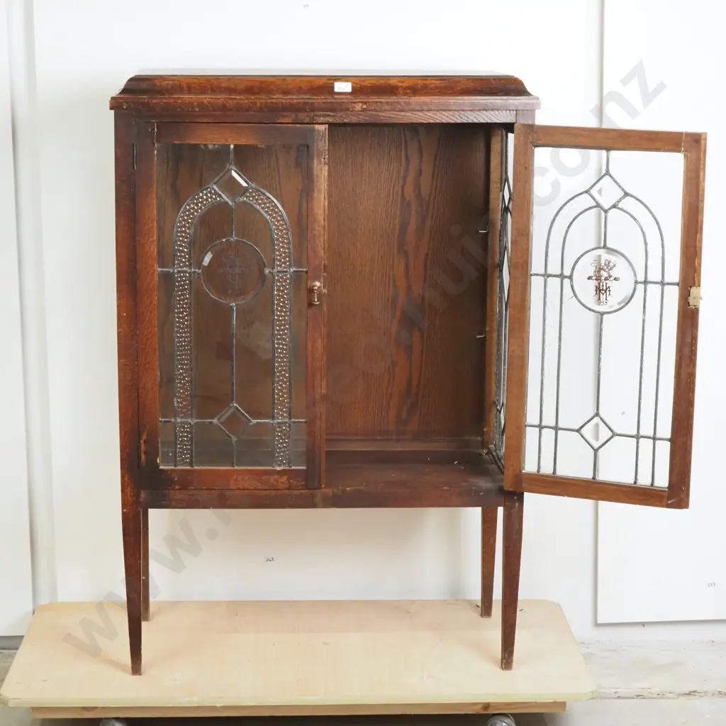 Oak Arts & Craft Style Leadlight  Cabinet w Engraved Central Panels Featuring Monograms Image 1++