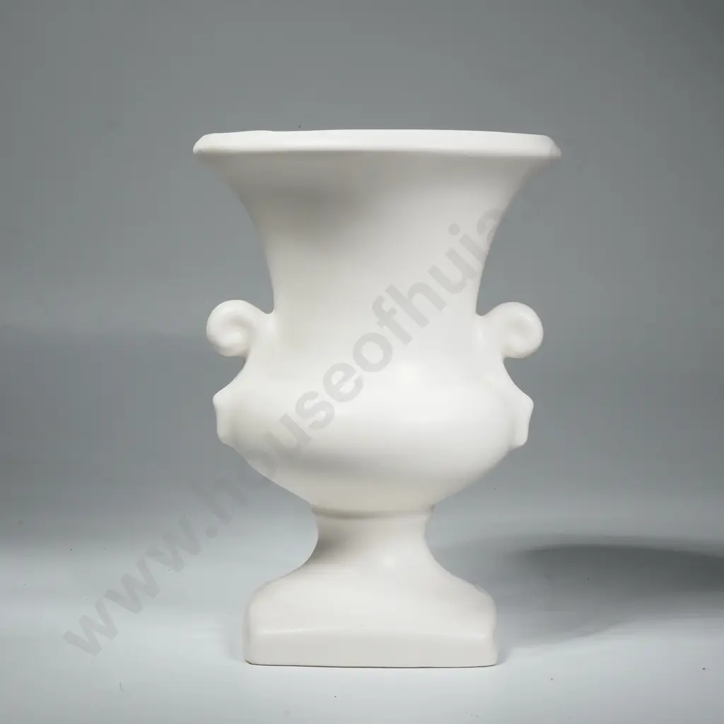 Porcelain Urn Vase Image 1++