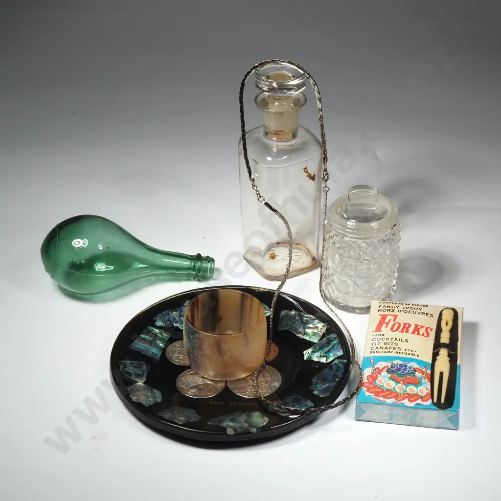 Assorted Lot Including Small Chemist Jar, Paua Shell Souvenir Dish, Horn Napkin ring, Silver Tone Necklace Image 1++