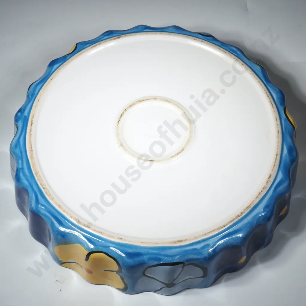 Colourful Temuka Pottery Pie Dish Decorated w Pansies Image 1++