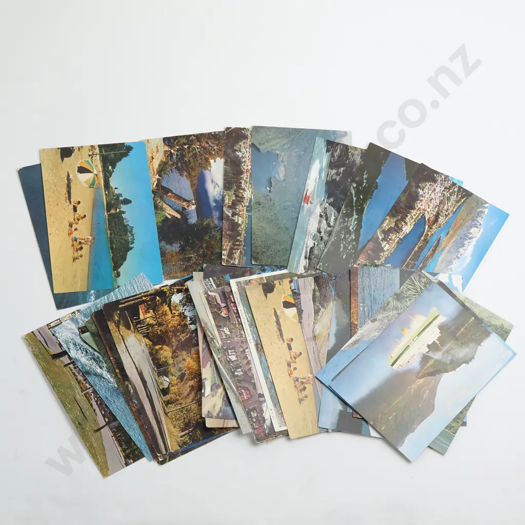 Thirty One Vintage Coloured Postcards of Mainly South Island Scenes Image 1++