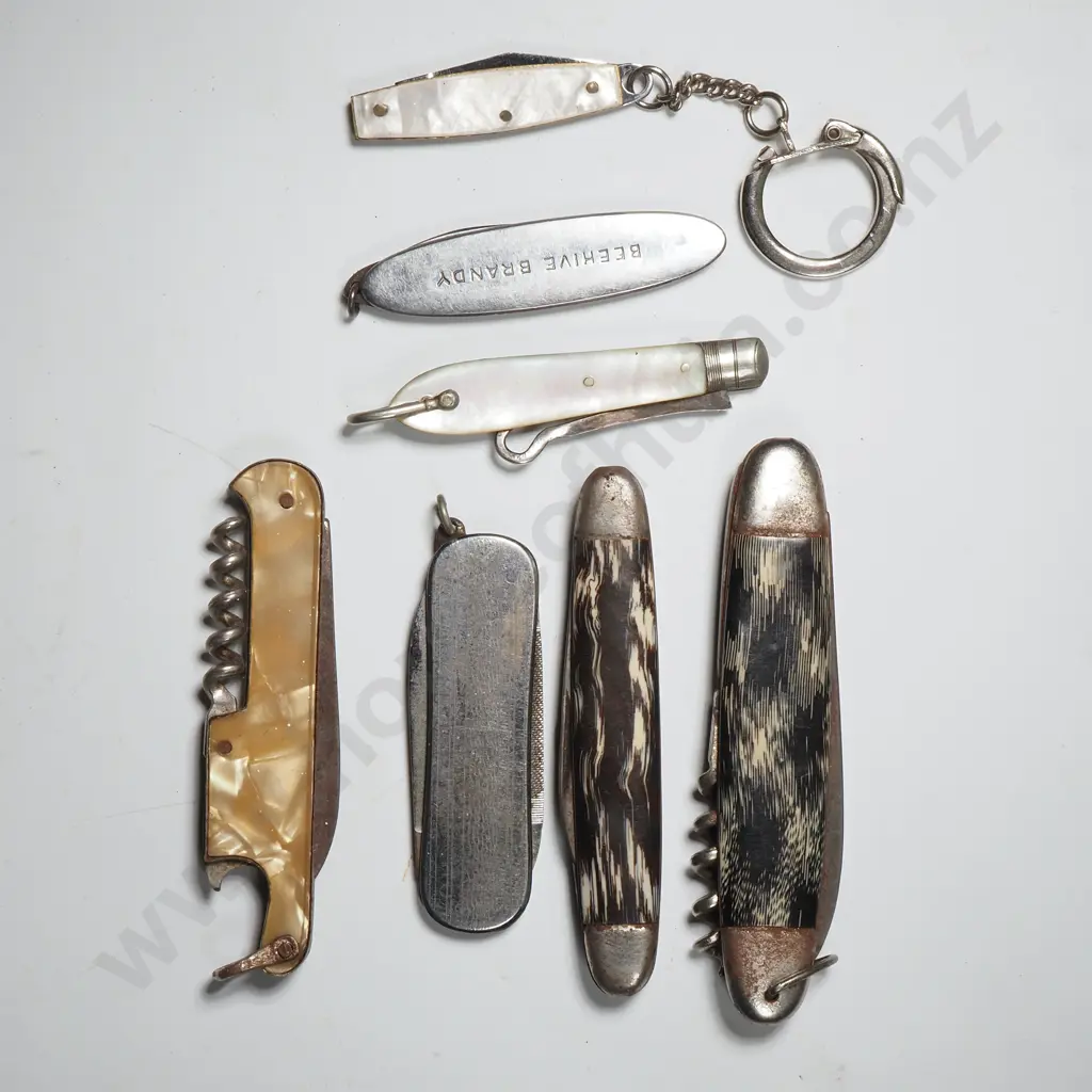 Assorted Lot Of Pocket Knives Including Mother Of Pearl & Sterling Glove Hook Image 1++