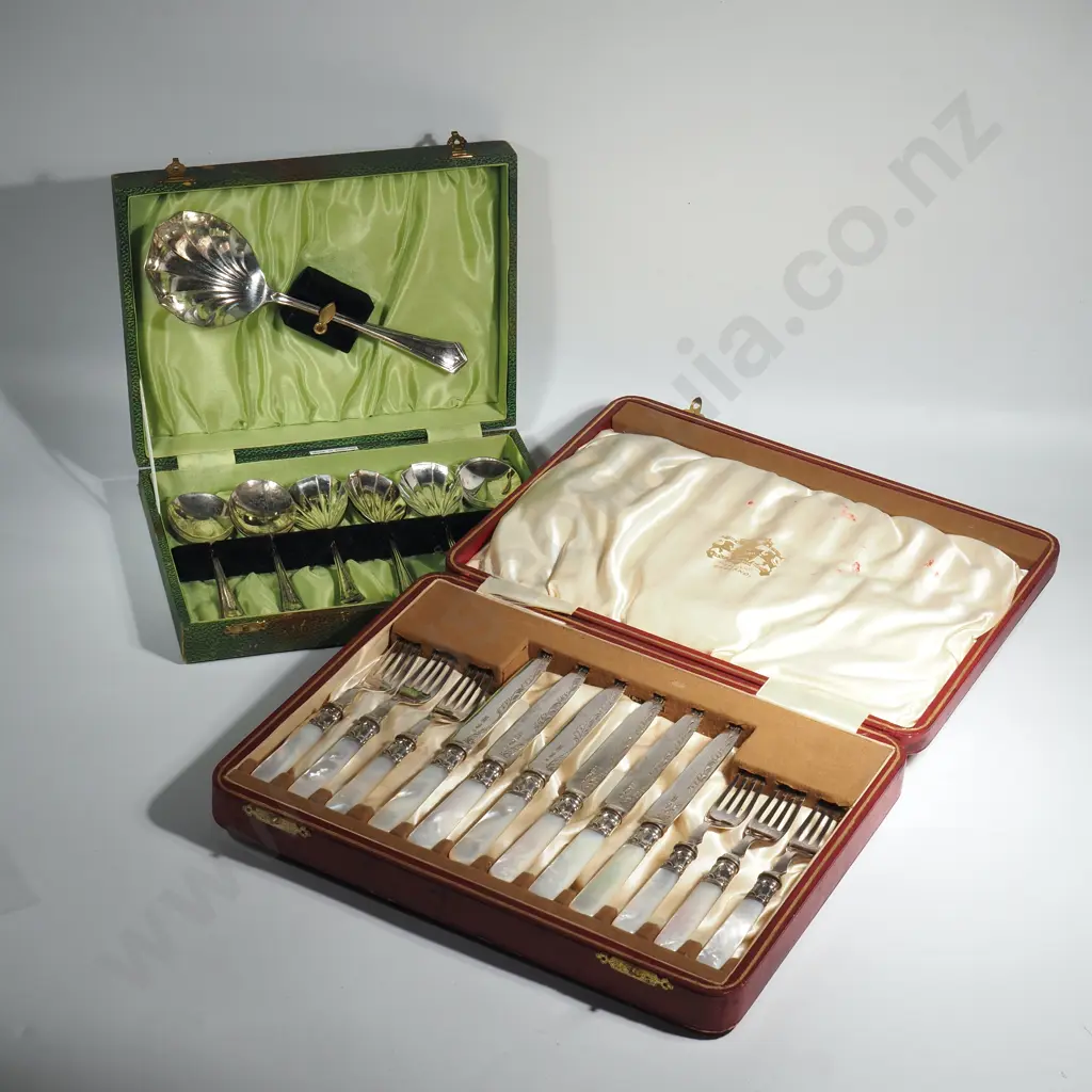 Quality Antique  Boxed  Silver Plate & Mother of Pearl Fruit Set & Boxed Silver Plated Dessert Set Image 1++