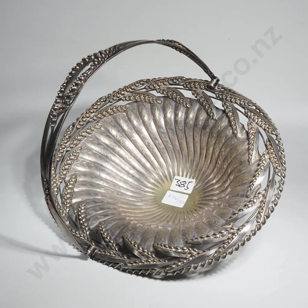Silver Plate Bread Basket w Wheatsheaf Decoration  Image 1++