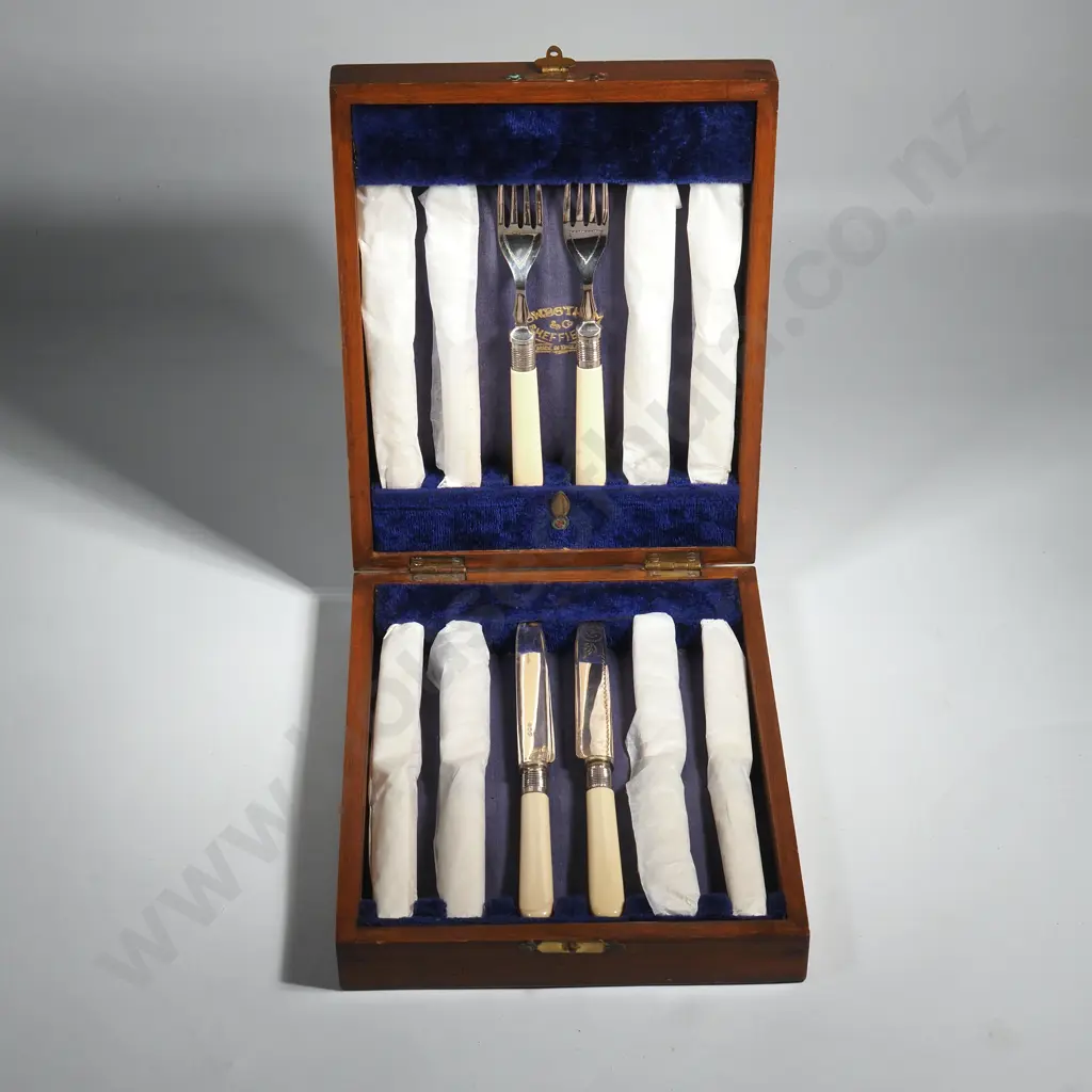 Vintage Set Of Six Bone Handles EP Fruit Knives & Forks In Quality Oak Box Image 1++