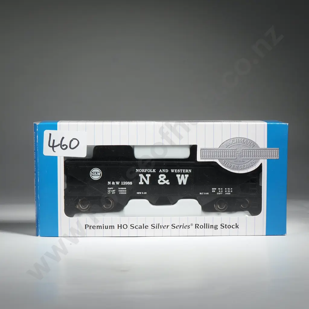 Bachmann HO Scale Silver Series Rolling Stock 40' Quad Hopper - Norfolk & Weston Image 1++
