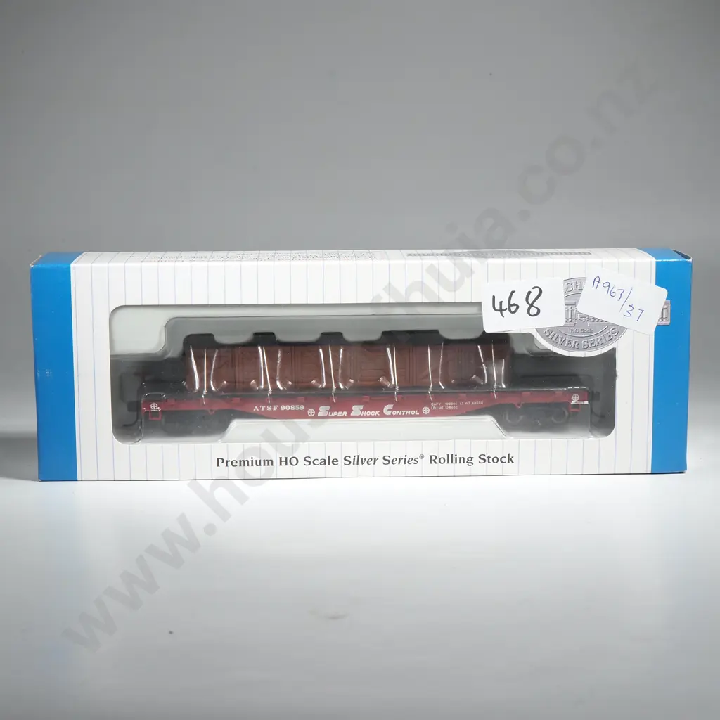 Bachmann HO Scale Silver Series Rolling Stock Flatcar - ATSF Model w "Super Shock Control" Image 1++