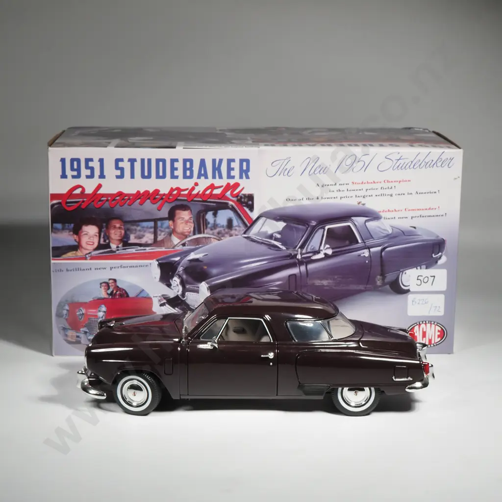 1951 Studbaker Champion 1:18 Image 1++