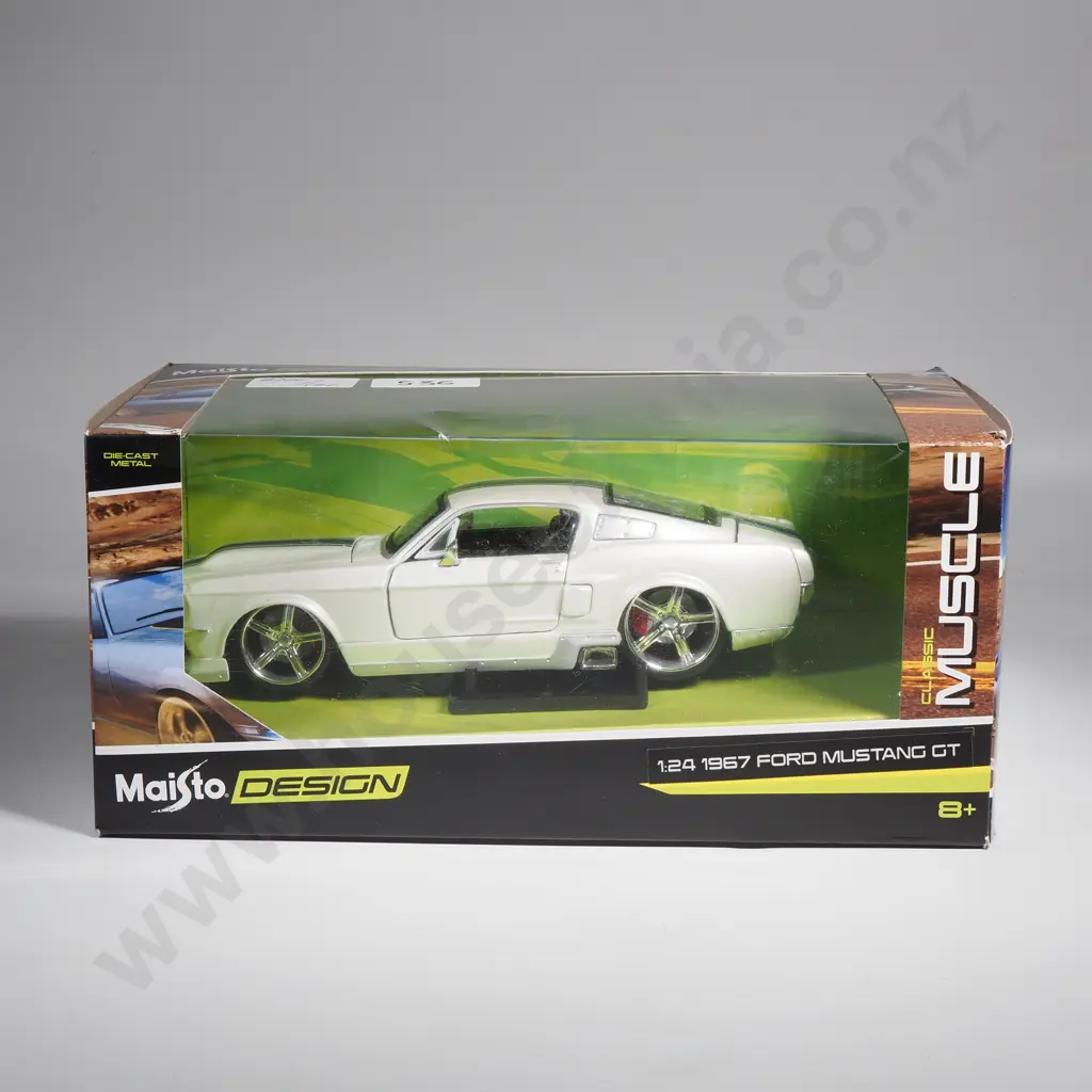 1967 Ford Mustang GT 1:24 Image 1++