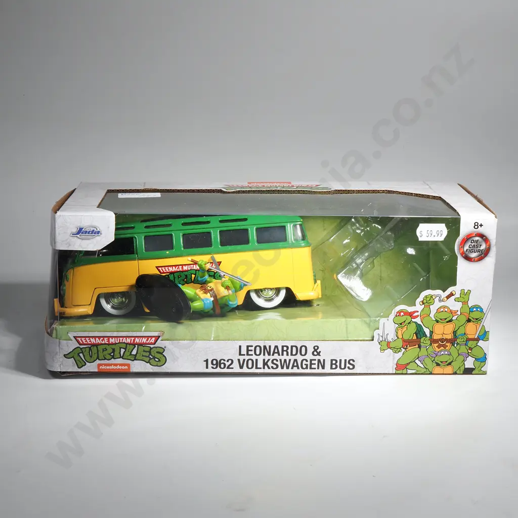 Leonardo & 1962 Volkswagen Bus & DVD's Image 1++