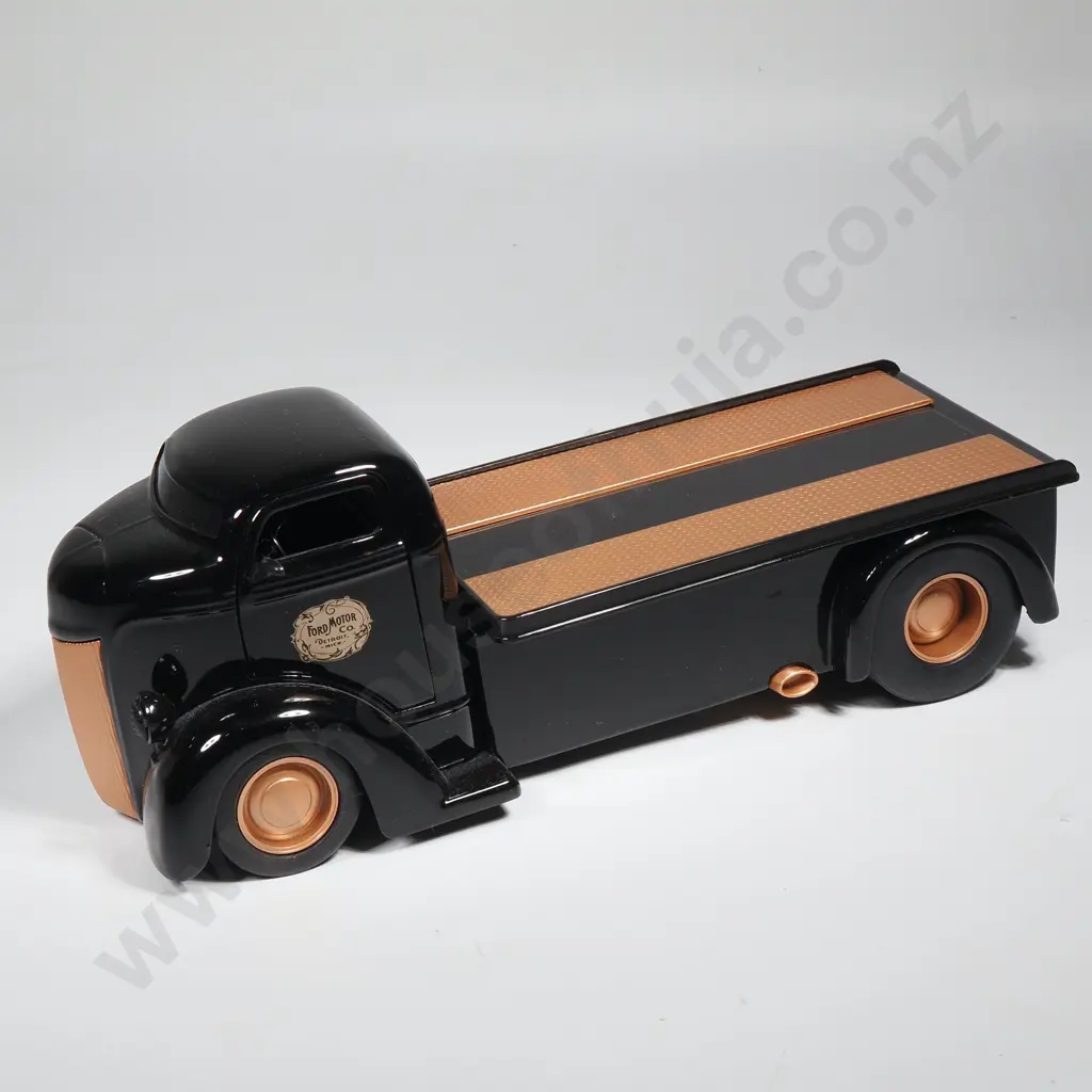 1947 Ford Coe Image 1++