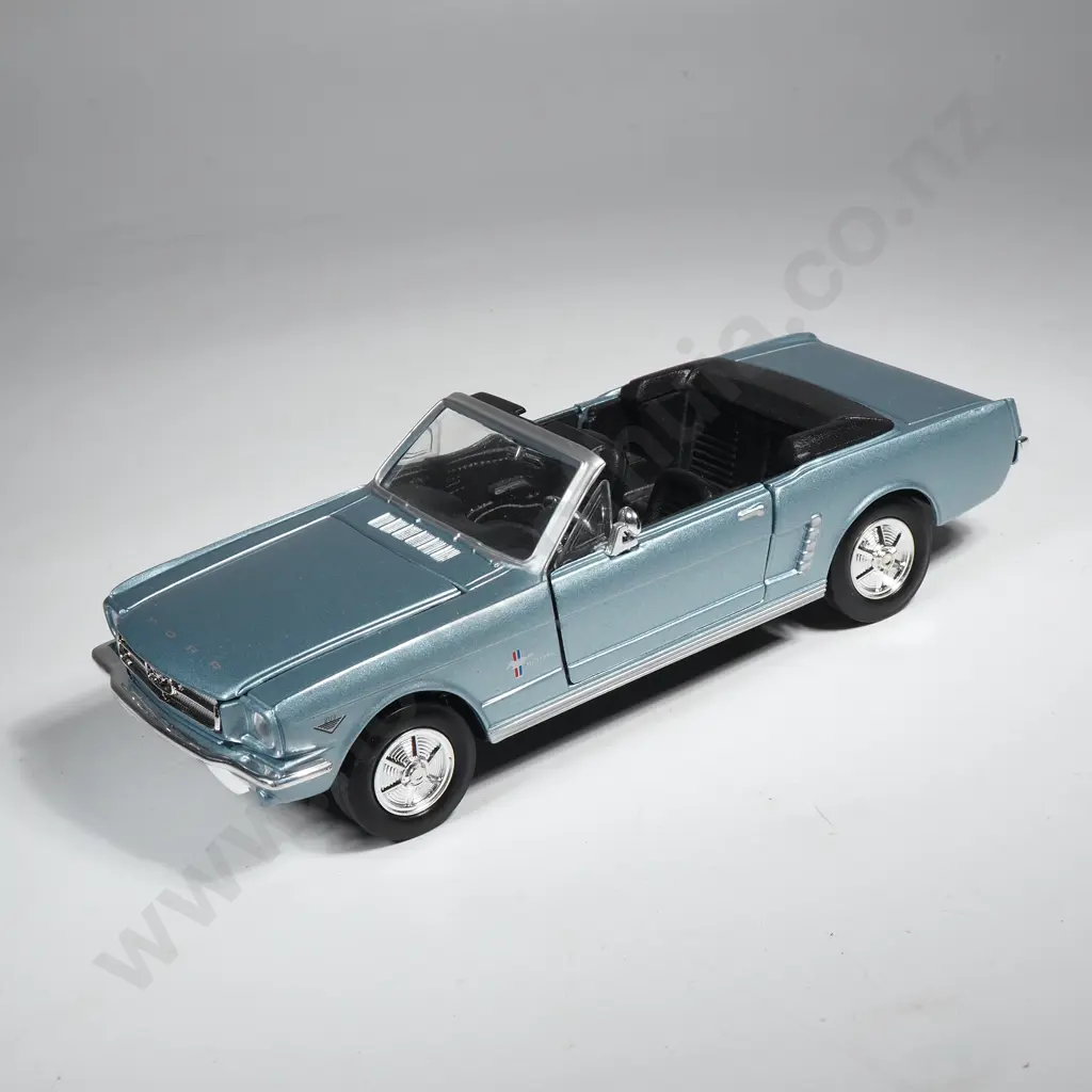 1964 Ford Mustang Image 1++