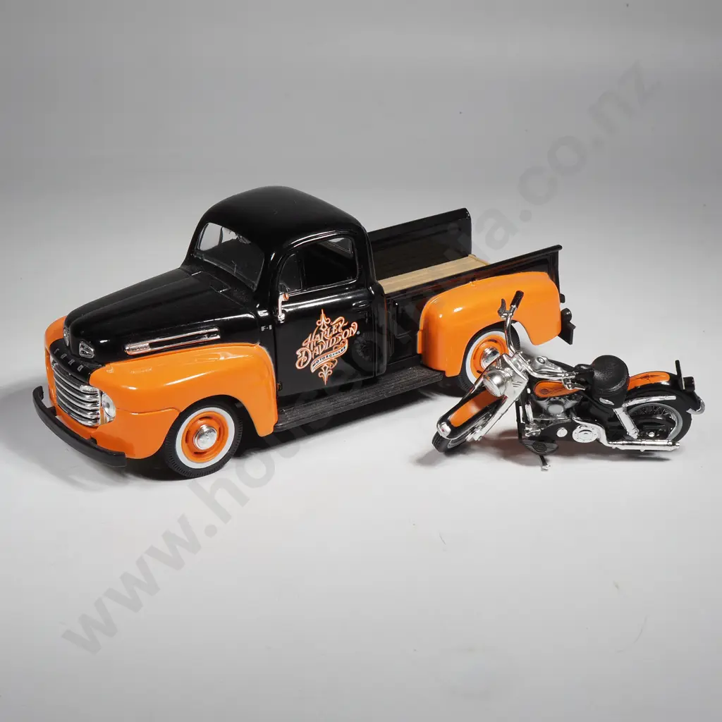 Ford F1 Pickup & Motorcycle Image 1++