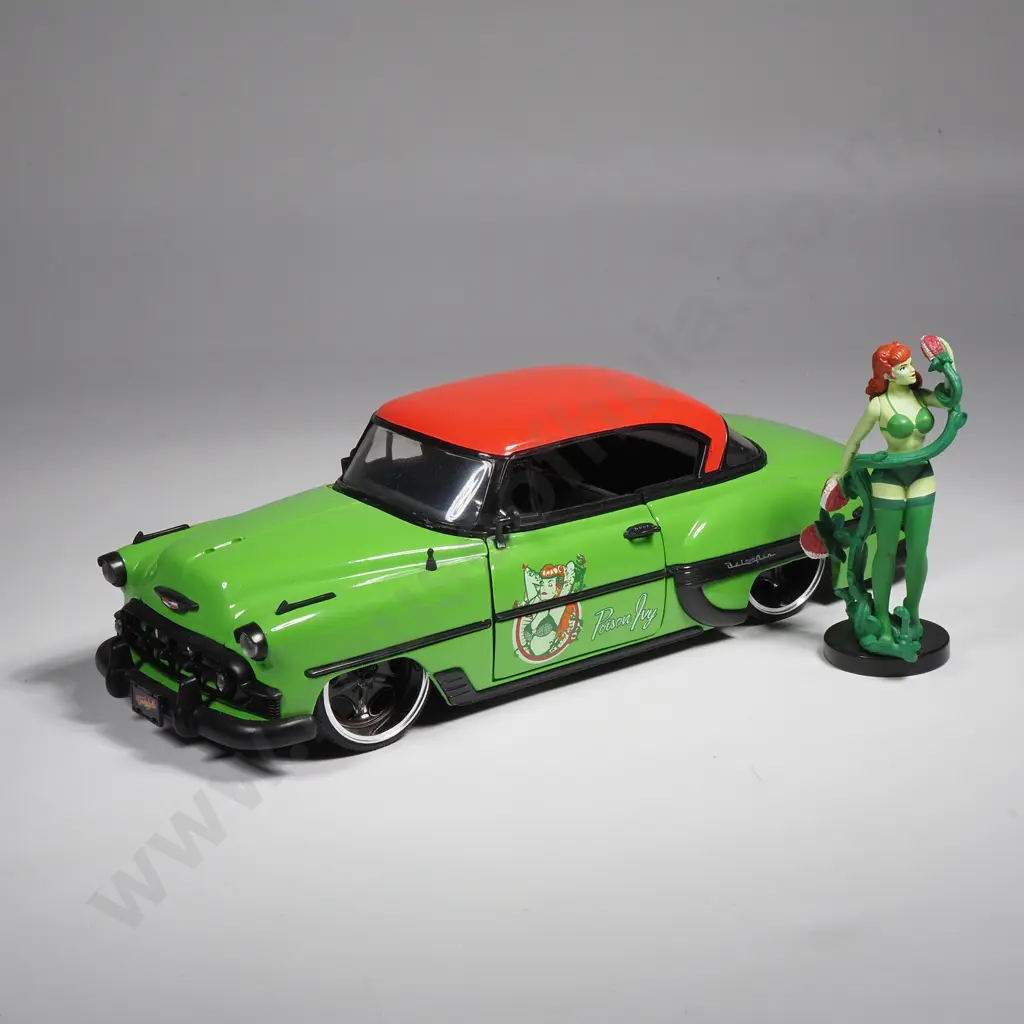Poison Ivy & 1953 Chevy Bel Air Image 1++