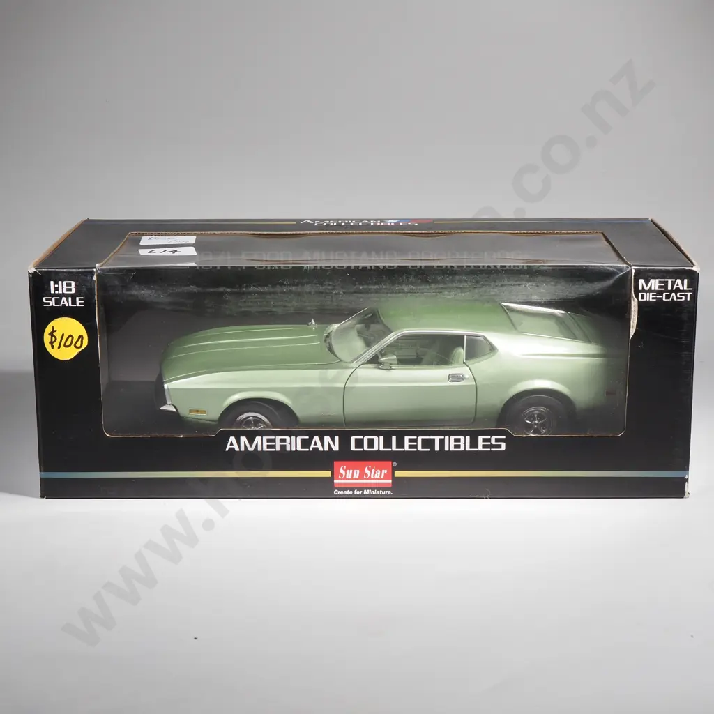 1971 Ford Mustang Sportsroof 1:18 Image 1++