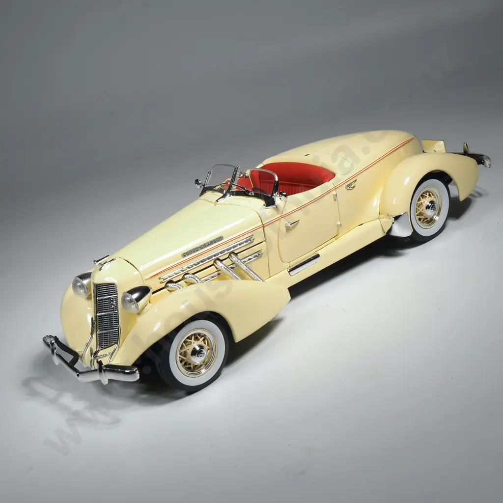 Auburn 851 Speedster - 1:18 Image 1++