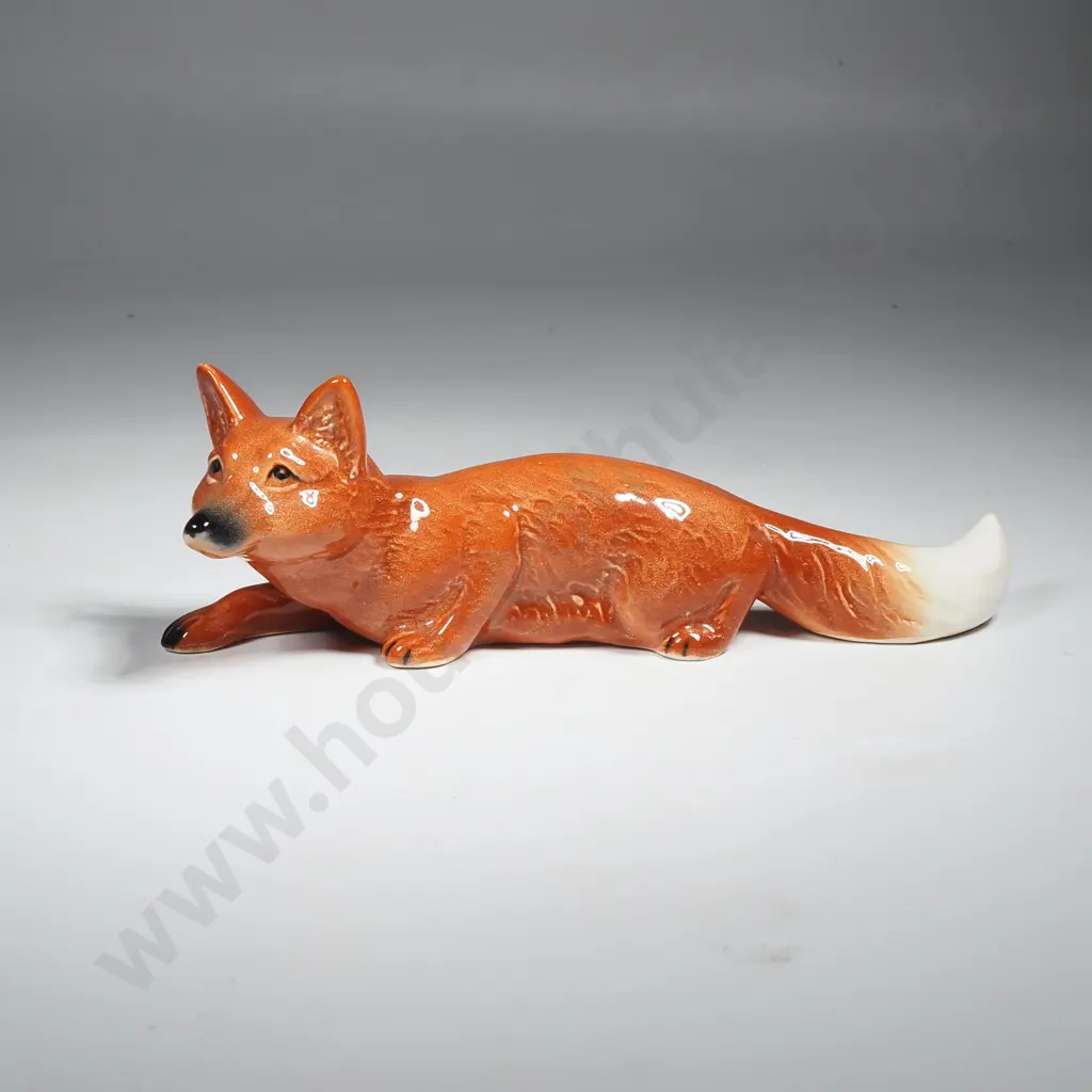 Ceramic Fox Figurine. Possibly Crown Lynn Image 1++