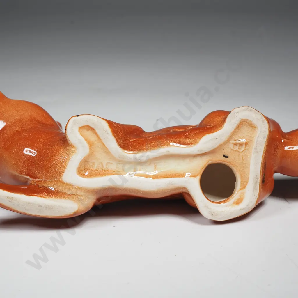 Ceramic Fox Figurine. Possibly Crown Lynn Image 1++