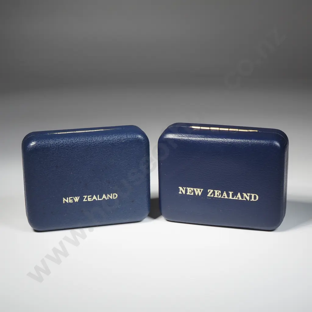 Two New Zealand Proof One Dollar Coins Image 1++