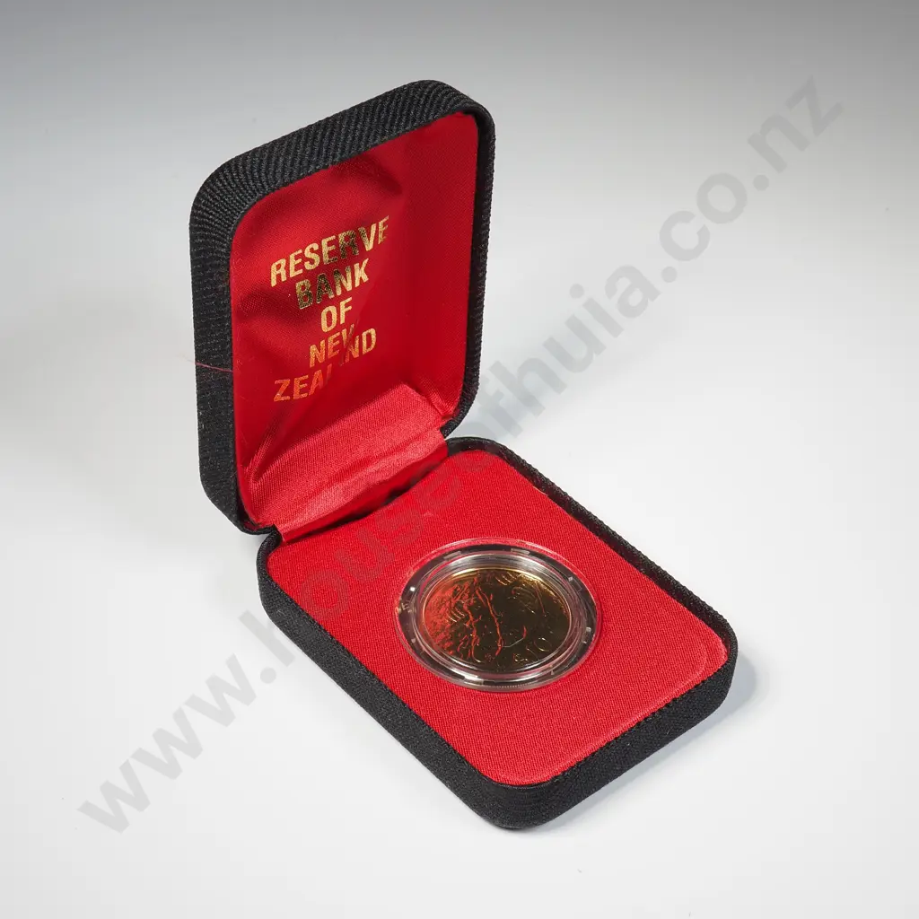 1995 Gabriels Gully $10 UNC Coin  Image 1++