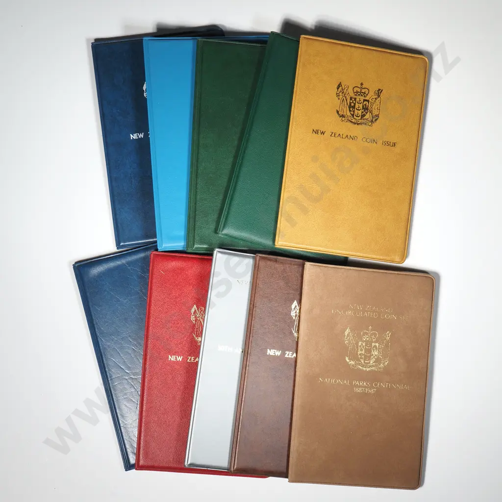 10 New Zealand UNC Coin Sets Image 1++