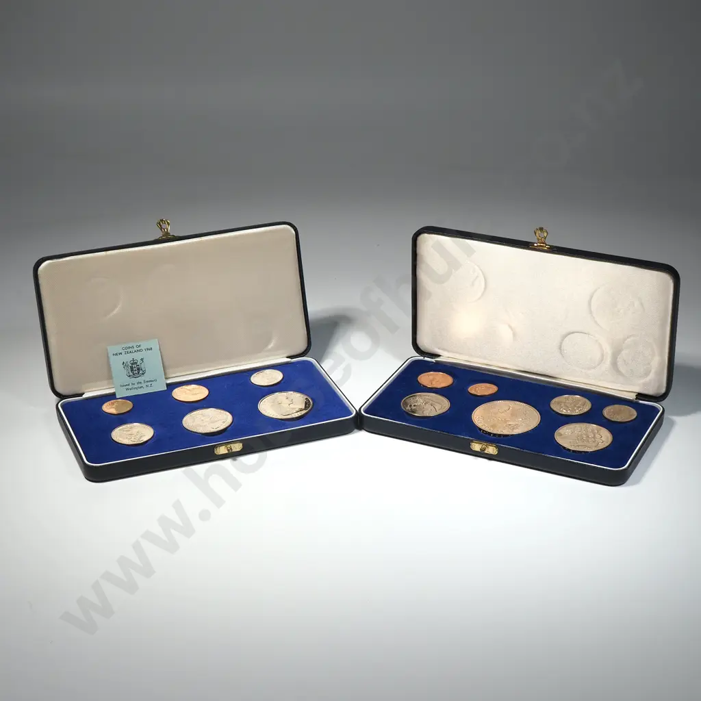 Two New Zealand Proof Sets in Plush Cases Image 1++