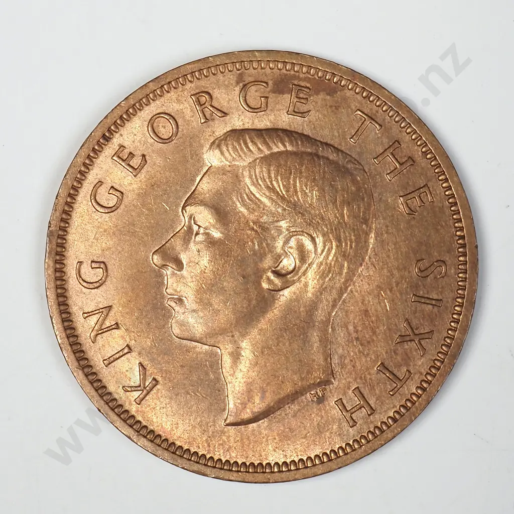 1952 New Zealand One Penny - Better Grade  Image 1++