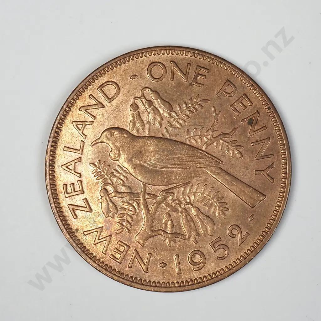 1952 New Zealand One Penny - Better Grade  Image 1++