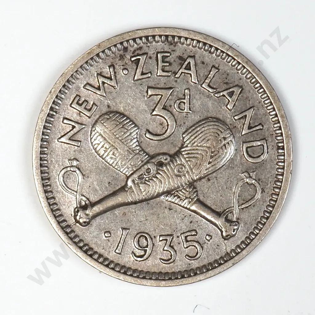 1935 New Zealand Threepence - Better Grade Image 1++