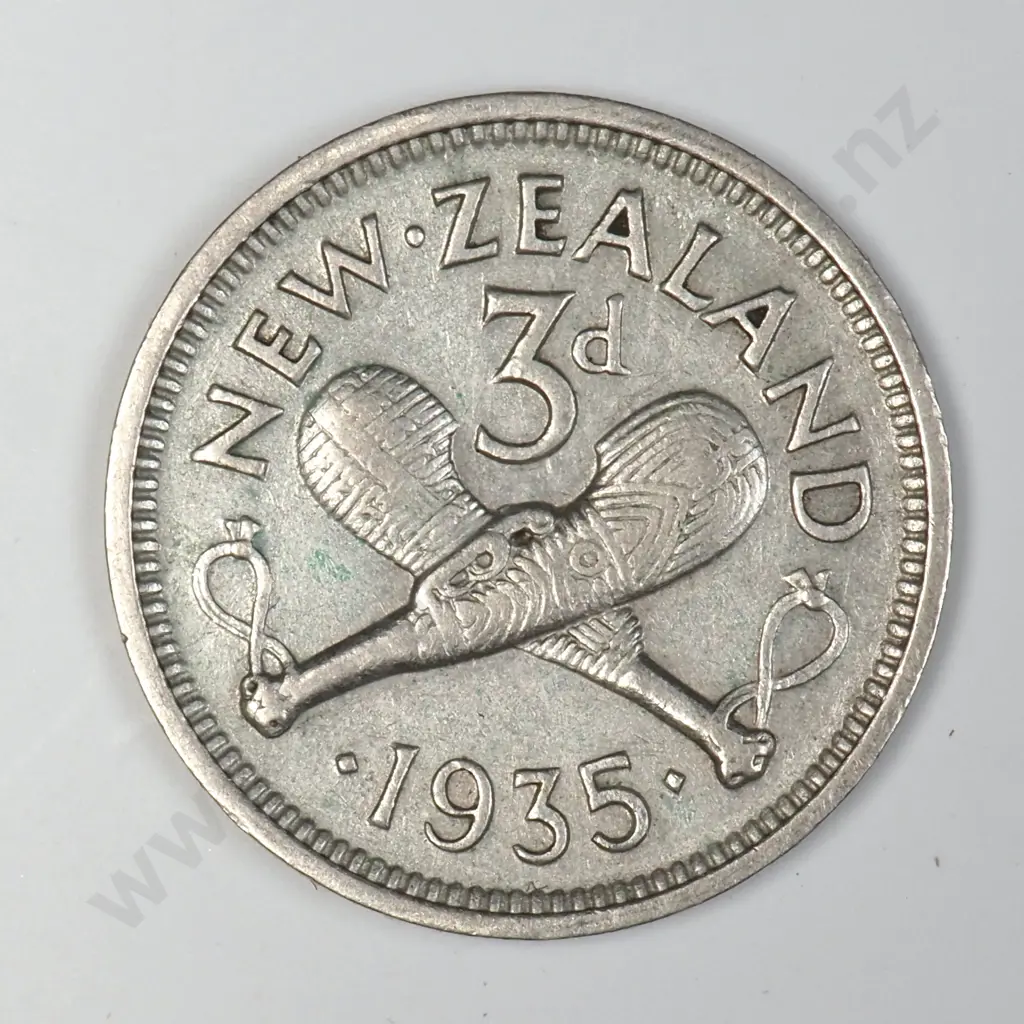 1935 New Zealand Threepence Image 1++