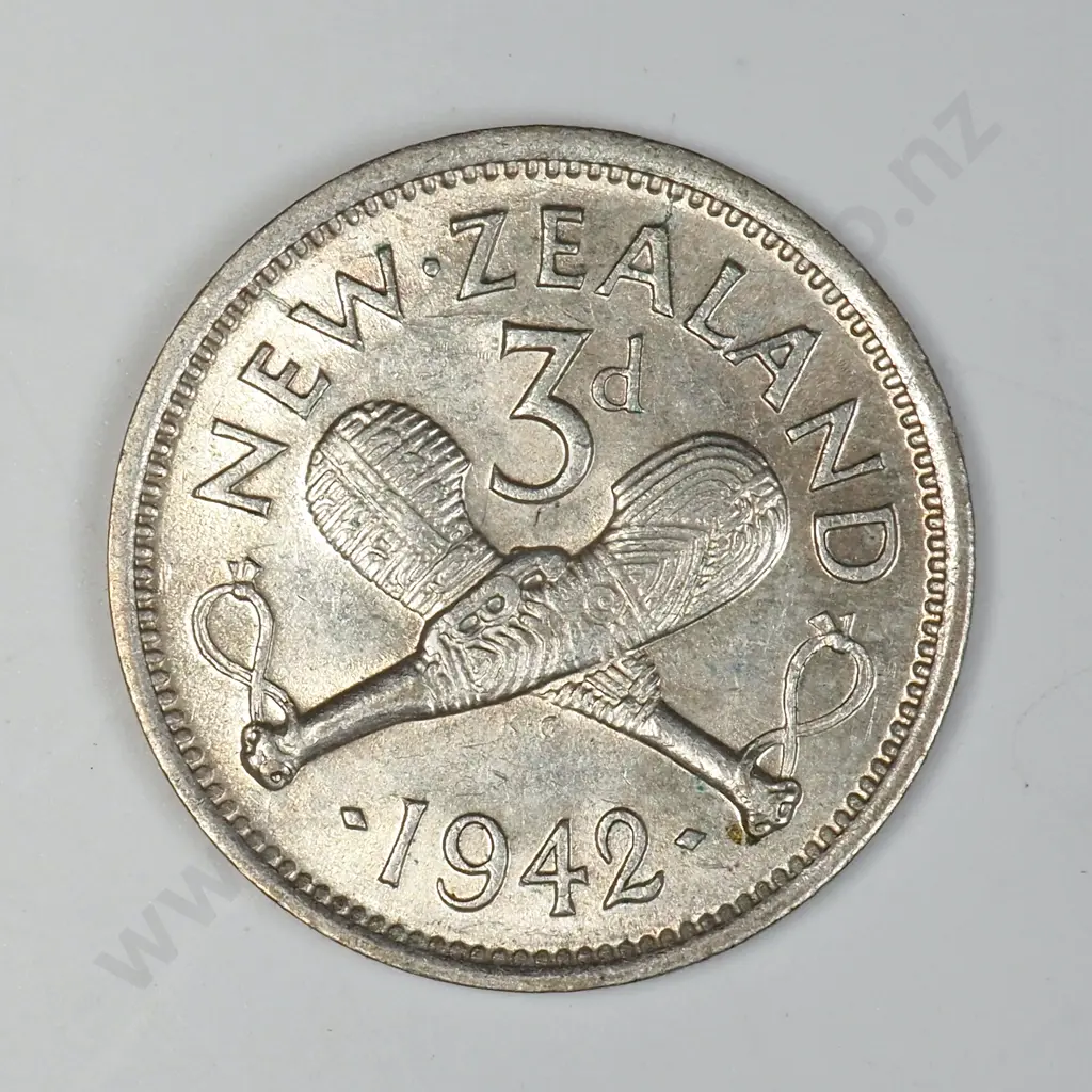 1942 New Zealand Threepence - Better Grade Image 1++