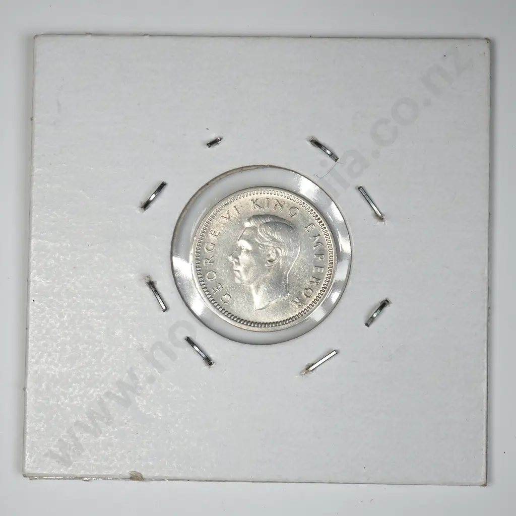 1946 New Zealand Threepence AUNC Double Die Crack - Error Coin Image 1++