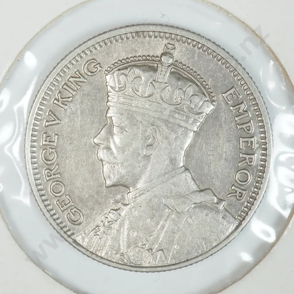 1935 New Zealand Sixpence - Better Grade Image 1++