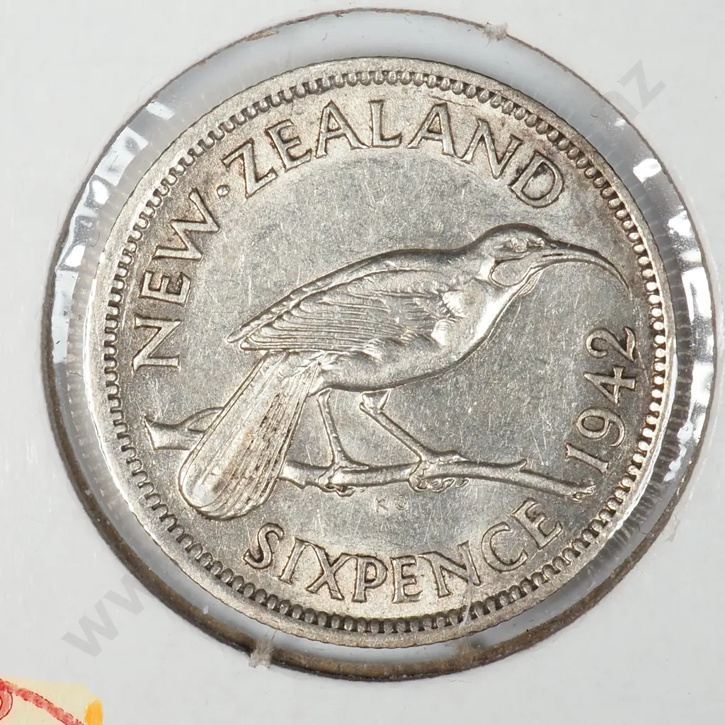 1942 New Zealand Sixpence - Better Grade Image 1++