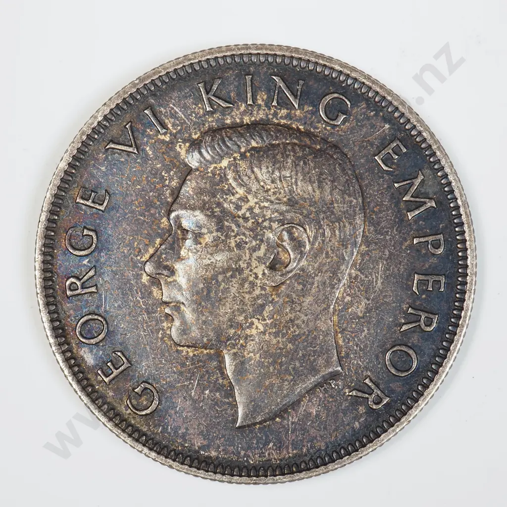 1940 New Zealand Half Crown Image 1++