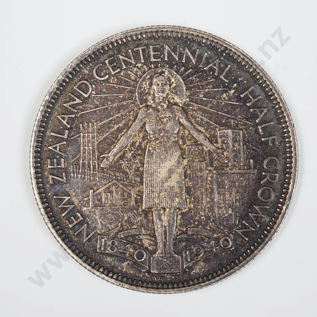 1940 New Zealand Half Crown Image 1++