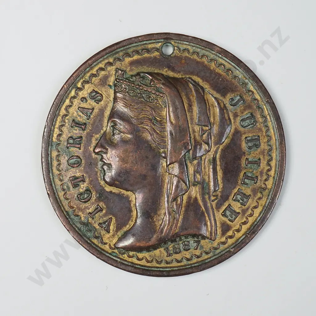 1887 Queen Victoria Jubilee Medallette Image 1++